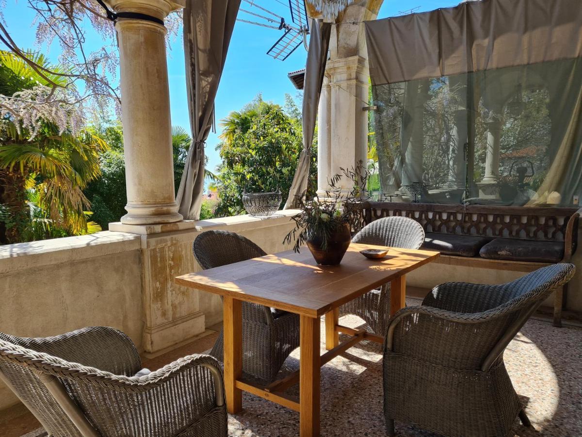 אופטיה Heritage Apartment Park Royal Residence מראה חיצוני תמונה